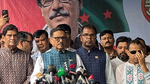 দোয়া করবেন যেন দুর্নীতি-লুটপাট না করি: কাদের