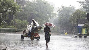 চার বিভাগে ভারি বৃষ্টির আভাস