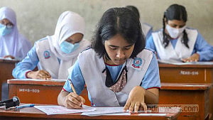 এবারও জুনে এইচএসসি পরীক্ষা নেওয়ার ভাবনা