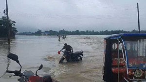 ফের বাড়ছে সুনামগঞ্জের নদ-নদীর পানি