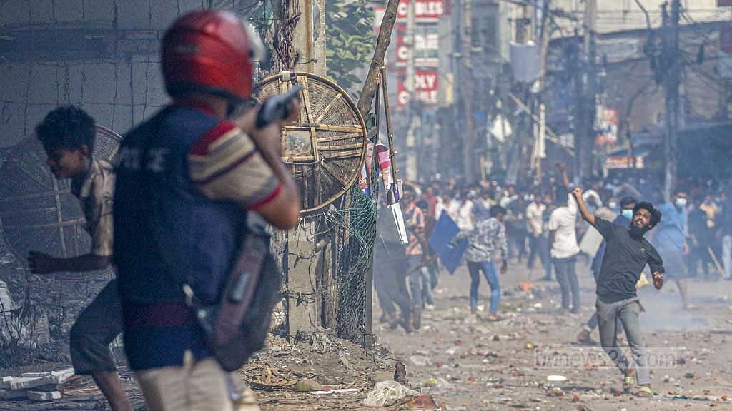 আবদুল কাদের জানান, যাত্রাবাড়ীতে সংঘাতে মৃত্যু দেখেই তিনি বিষয়টি আর মেনে নিতে পারেননি।