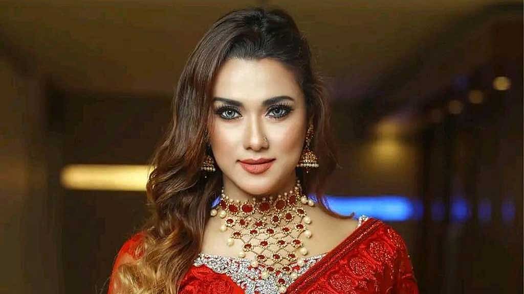‘ময়ূরাক্ষী’ সিনেমার নায়িকা ইয়ামিন হক ববি।