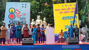 রাজনীতিতে আকৃষ্ট করতে হবে বুদ্ধিবৃত্তি দিয়ে: আখতার হুসেন