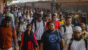 Returning to Dhaka after Eid