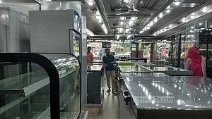 বাজেটের আগে ইলেকট্রনিক্স মার্কেটের হালচাল