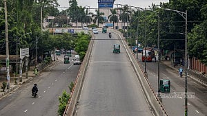 ঈদের ছুটি শেষ, এখনও ফাঁকা ঢাকা