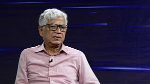 কাউকে রক্ষা পুলিশ অ্যাসোসিয়েশনের কাজ নয়: নুরুল হুদা