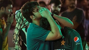 ‘আগের চেয়ে পেছানো পাকিস্তানের সবচেয়ে বাজে বিশ্বকাপ’, বললেন ইমাদ