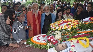 ভালোবাসায় কবি অসীম সাহাকে বিদায়, বরদেশ্বরী কালী মন্দিরে সমাহিত