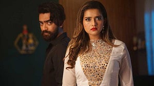 নায়িকার বদলে যাওয়া জীবনের গল্প 'পয়জন'