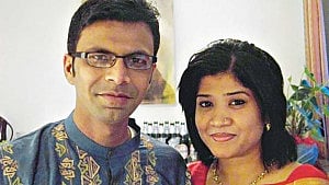 সাগর-রুনি হত্যা: তদন্তের ধীরগতিতে ক্ষুব্ধ পরিবার, তদন্ত সংশ্লিষ্টদের ‘খুঁজে’ পাচ্ছে না রাষ্ট্রপক্ষ