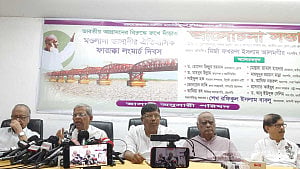 কেউ করে দিয়ে যাবে না, নিজেদেরই করতে হবে: ফখরুল