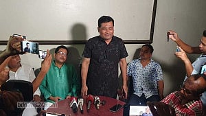 এমপি নিক্সনের বিরুদ্ধে বিধি লঙ্ঘনের অভিযোগ চেয়ারম্যান প্রার্থীর