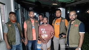 এমপি আনার ‘হত্যা’: ‘চরমপন্থি’ শিমুল ভুঁইয়ার সহযোগী আটক