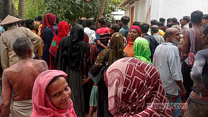 ঝিনাইদহে বৃদ্ধকে গলা কেটে হত্যা, স্ত্রীর ধারণা ‘৩ ভক্তের কাজ’