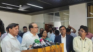 উপজেলা নির্বাচন: দ্বিতীয় ধাপে ভোট পড়তে পারে ‘৩০ শতাংশের বেশি’