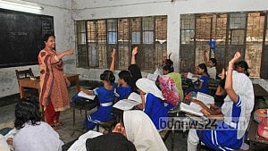 মঙ্গলবার খুলছে প্রাক-প্রাথমিক, প্রাথমিক ফিরছে আগের সূচিতে