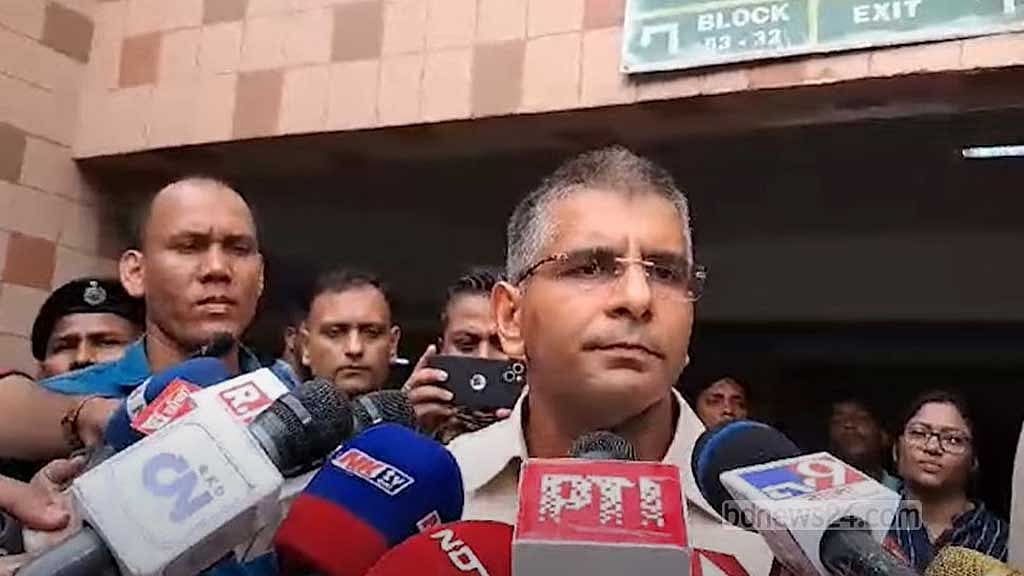 পশ্চিমবঙ্গ সিআইডির আইজি অখিলেশ চতুর্বেদী