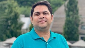 দেশ টিভির এমডি আরিফ ‘হত্যাচেষ্টা’ মামলায় রিমান্ডে