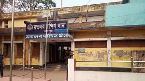 চাঁদপুরে কিশোর অটোচালককে হত্যা করে ব্যাটারি ছিনতাই