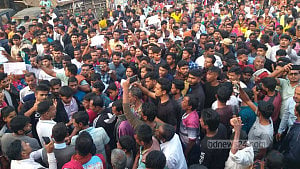 চিন্ময় দাশের মুক্তির দাবিতে জেলায় জেলায় বিক্ষোভ