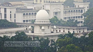 বিচারপতিকে ডিম ছোড়ার ঘটনায় প্রধান বিচারপতির উদ্বেগ