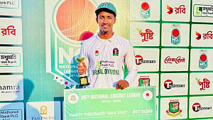 ইফতেখারের পর সালমানের জোড়া ফিফটি