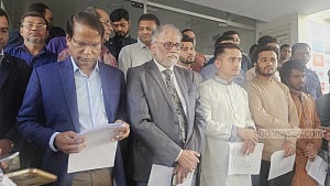 গণআন্দোলনে আহতদের চিকিৎসা হবে বঙ্গবন্ধু মেডিকেলে