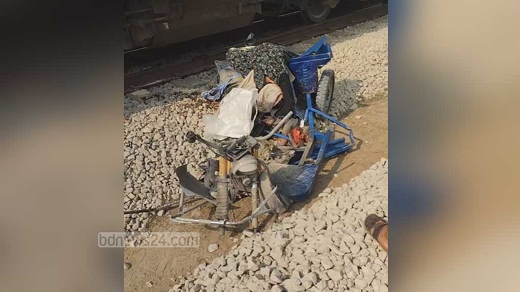 In Cumilla’s Burichang, seven passengers of an autorickshaw were killed after being struck by a train at a level crossing in 2024.