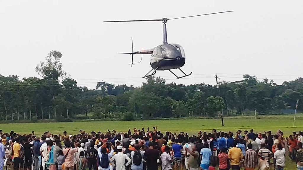 একটি বেসরকারি সংস্থা কক্সবাজার থেকে সেন্ট মার্টিনের পথে হেলিকপ্টার চালানোর পরিকল্পনা করছে। তবে যে ভাড়া প্রস্তাব করা হয়েছে, তা সাধারণের পক্ষে বহন করা কঠিন।