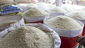 ফের অস্থির চালের বাজার