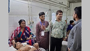মণ্ডপে হামলাকারীদের দৃষ্টান্তমূলক শাস্তির আশ্বাস উপদেষ্টা নাহিদের