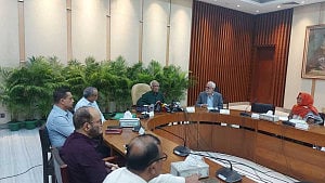 ‘৫০০ শিক্ষক ভিসি হতে চান’: প্রধান উপদেষ্টার প্রেস উইংয়ের ব্যাখ্যা