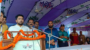 ধর্মীয় সংঘাতের রাজনৈতিক ফায়দা নিতে দেব না:  নাহিদ ইসলাম