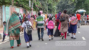 স্কুল-কলেজের সব ফি’তে ‘লাগাম’