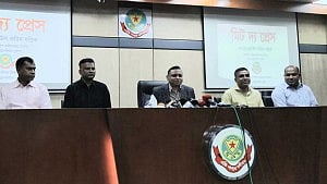 ডিবি অফিস নায়ক-নায়িকাদের আড্ডাখানা হবে না: মল্লিক