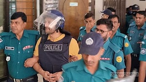 বার কাউন্সিল নির্বাচনে লড়তে কারাবন্দি ব্যারিস্টার সুমনের রিট আবেদন