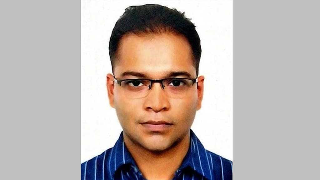 তানজিল জাহান ইসলাম তামিম দীপ্ত টেলিভিশনের সম্প্রচার কর্মকর্তা ছিলেন।