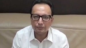CID files smuggling case against Diamond World owner