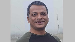 ডিসি হওয়া হলো না, এবার ওএসডি
