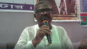 ‘হাইব্রিড’ দলে ভেড়ালে কঠোর ব্যবস্থার হুঁশিয়ারি দুলুর