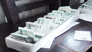 এনআইডি কেন ছাড়তে চায় না ইসি?