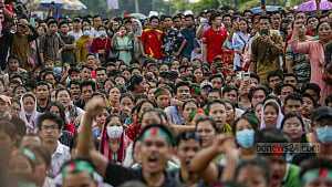 Protest at Shahbagh after attack on hill people
