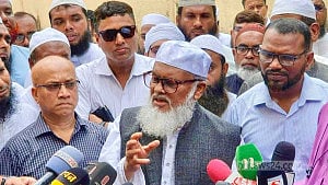 মুসলমানদের বাড়িতে বেশি আগুন দেওয়া হয়েছে: ধর্ম উপদেষ্টা