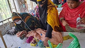 রাজশাহীতে একসঙ্গে ৫ সন্তানের জন্ম দিলেন প্রবাসীর স্ত্রী