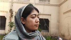 ‘ও পাগল’, ফোনে মামাত বোনের আকুতি শুনেও তোফাজ্জলকে পিটিয়ে হত্যা