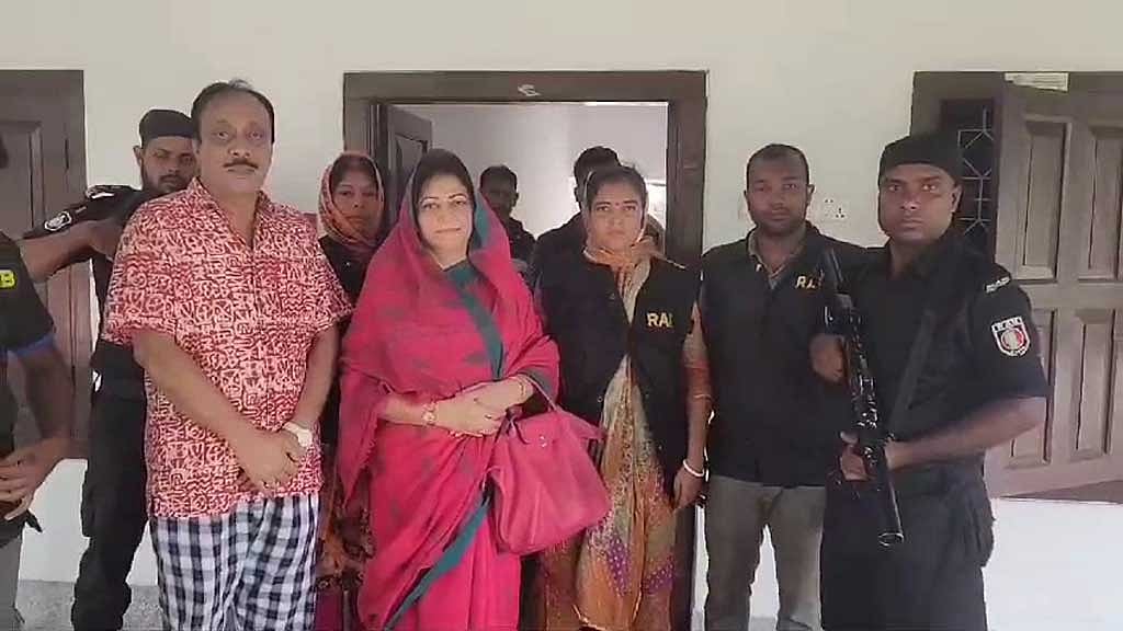 স্বামীসহ গ্রেপ্তার সাবেক এমপি জান্নাত আরা হেনরী।