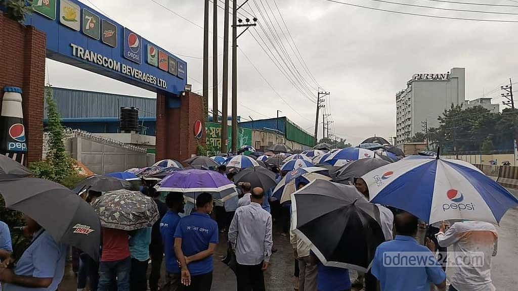 শ্রমিক অসন্তোষ কেবল পোশাক কারখানা নয়, ওষুধ শিল্প, জুতার কারখানা এবং অন্যান্য শিল্পেও ছড়িয়েছে।