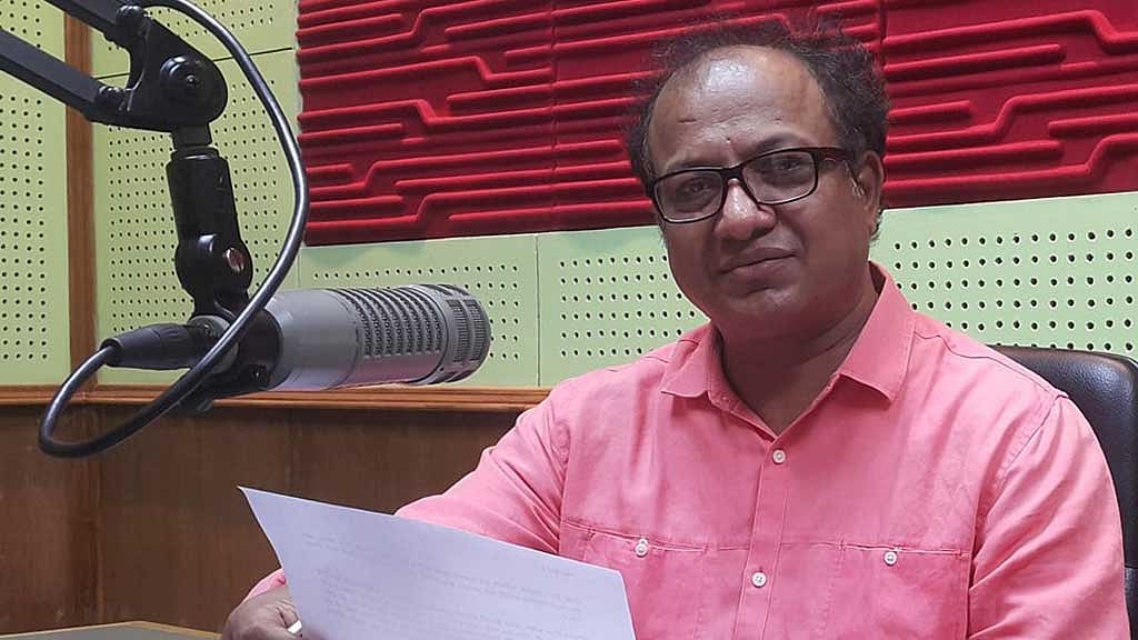 ঢাকা বিশ্ববিদ্যালয়ের সংগীত বিভাগের শিক্ষক সাইম রানা