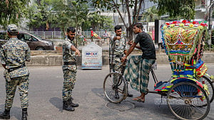 Attempt to stop battery-run rickshaws in Gulshan hits ‘snag’